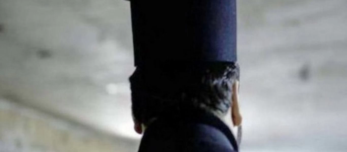 Ιερέας έπαθε εγκεφαλικό μετά τον εμβολιασμό του με AstraZeneca - Δεν θα κάνει την 2η δόση